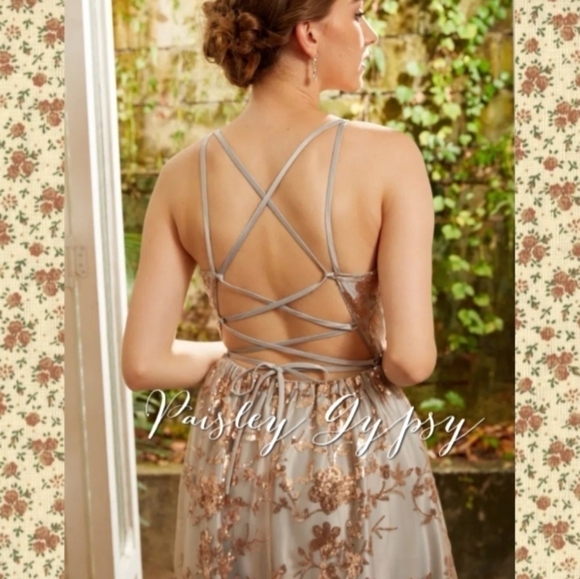 Contrast Sequined Geometric Pattern  Maxi Dress - Picture 7 of 13